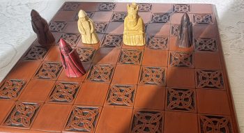 Decorative Dark Foldup Chess Board 2" Squares - Image 24
